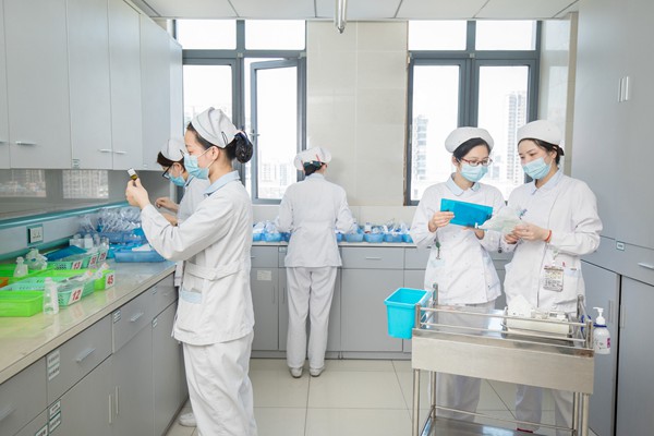 肺病科/儿科护理团队